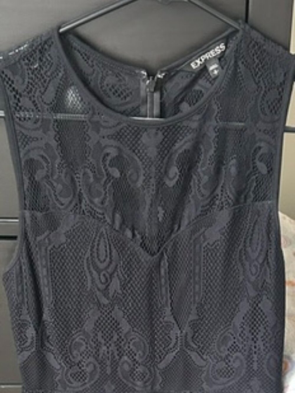 Lace, Express, Knee-Length, Sleeveless, Cocktail Dress, Size Small (LIKE NEW!!)